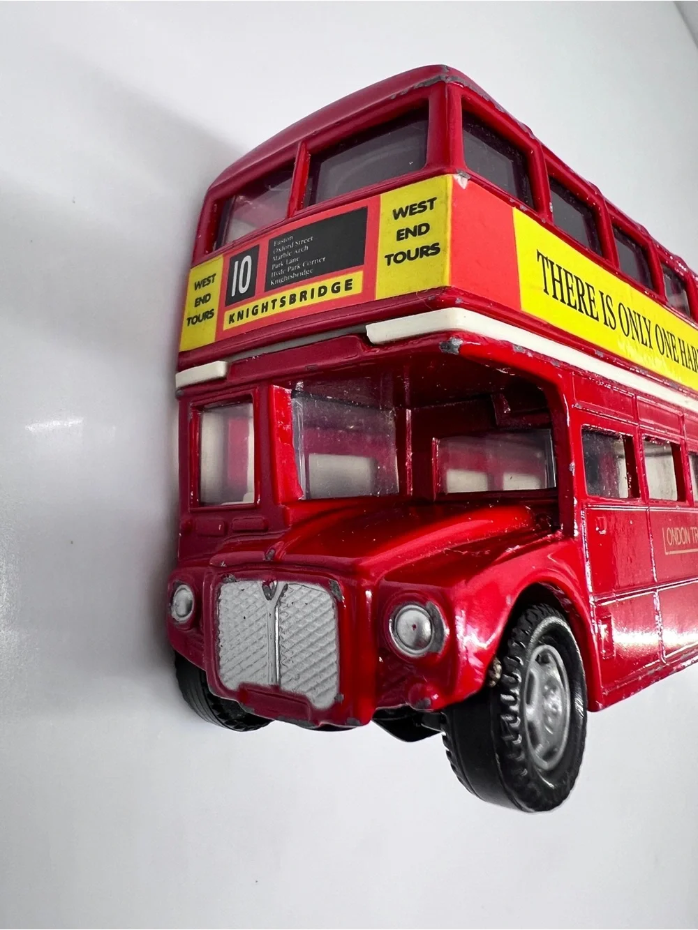 FEVA Harrods London Transport Double Decker Bus Diecast Toy Red Vintage 1:64